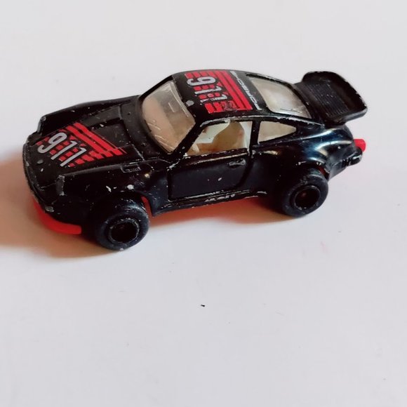 Miniature Majorette Porsche 911 Turbo Rouge échelle 1/57 - Modèle Années 80, Occasion
